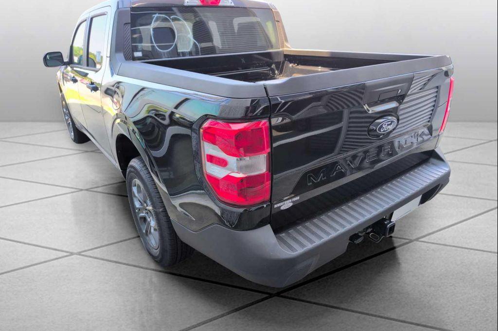 new 2025 Ford Maverick car, priced at $32,515