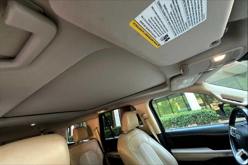 used 2023 Ford Expedition car, priced at $37,960