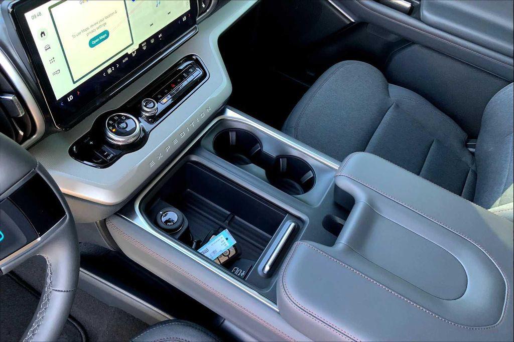 new 2025 Ford Expedition car, priced at $63,255