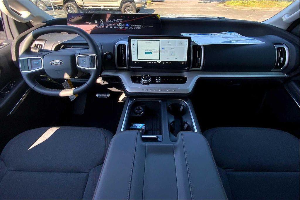 new 2025 Ford Expedition car, priced at $63,255