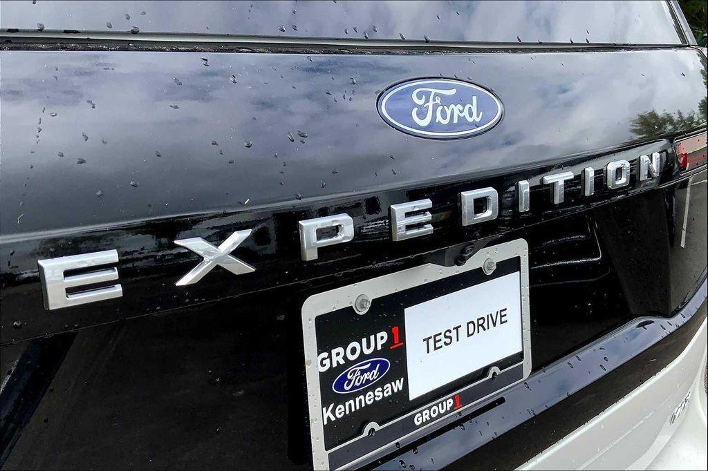 new 2025 Ford Expedition Max car, priced at $87,910