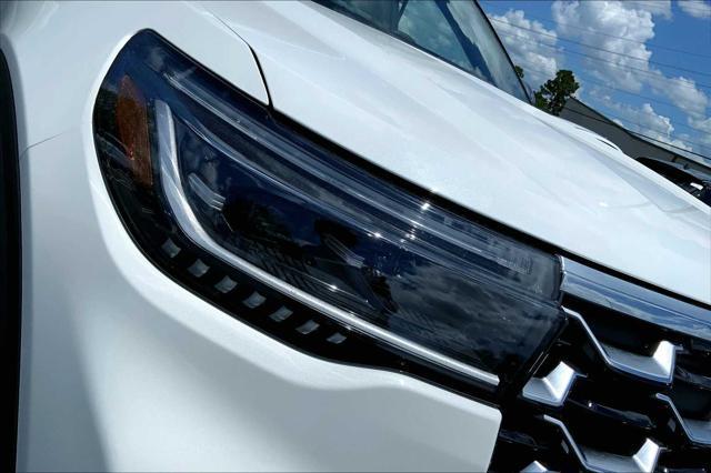 new 2025 Ford Explorer car, priced at $57,015