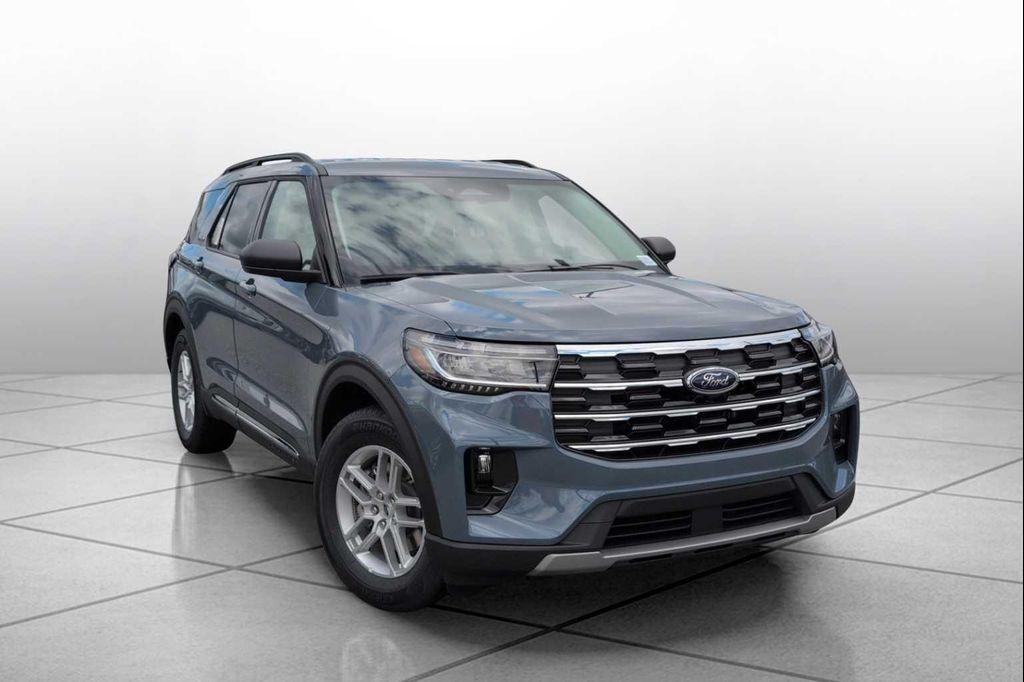 new 2025 Ford Explorer car, priced at $43,363
