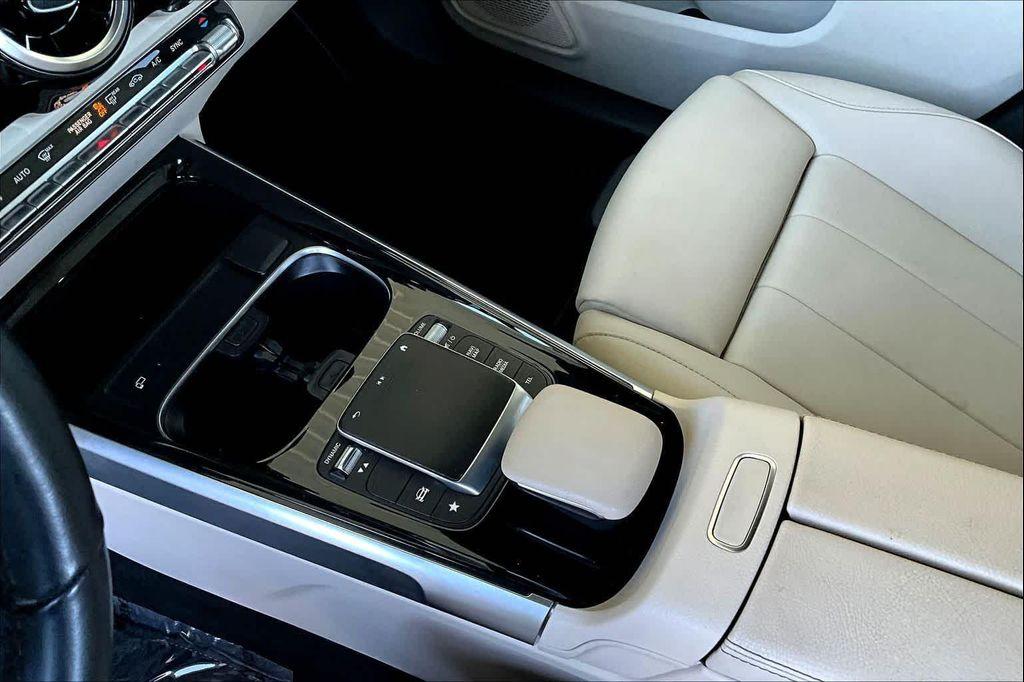 used 2023 Mercedes-Benz GLB 250 car, priced at $32,035