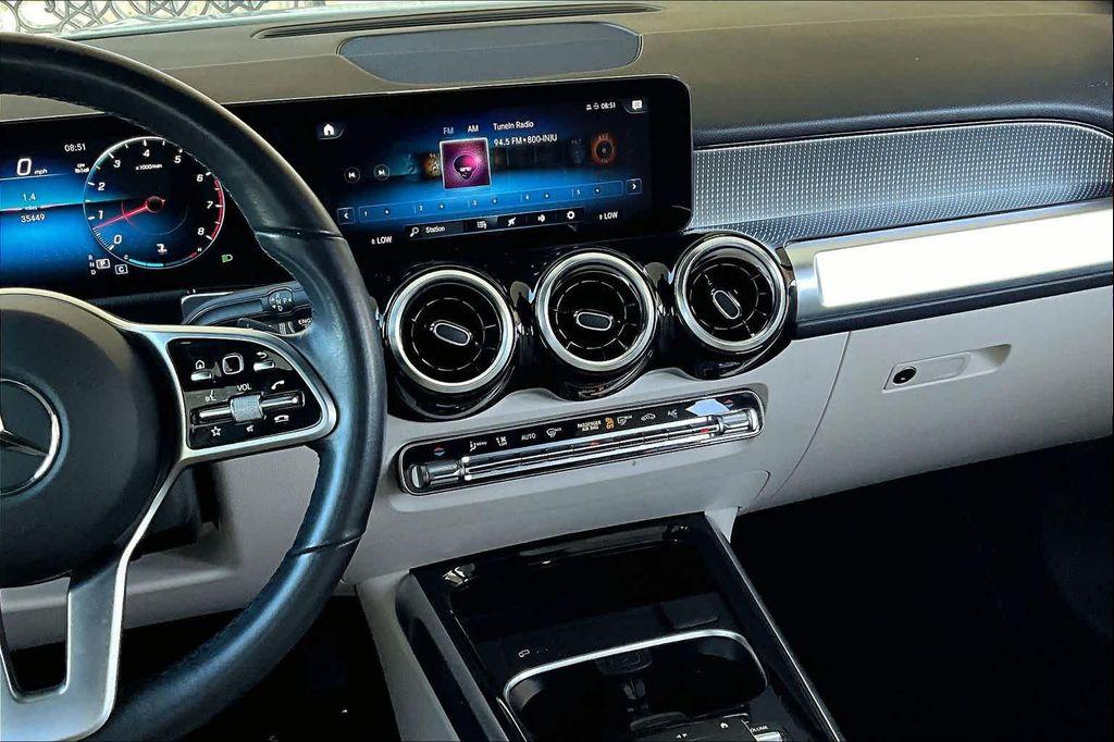 used 2023 Mercedes-Benz GLB 250 car, priced at $32,035