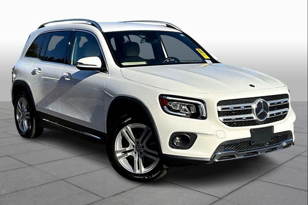 used 2023 Mercedes-Benz GLB 250 car, priced at $32,035
