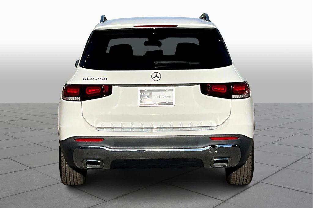 used 2023 Mercedes-Benz GLB 250 car, priced at $32,035