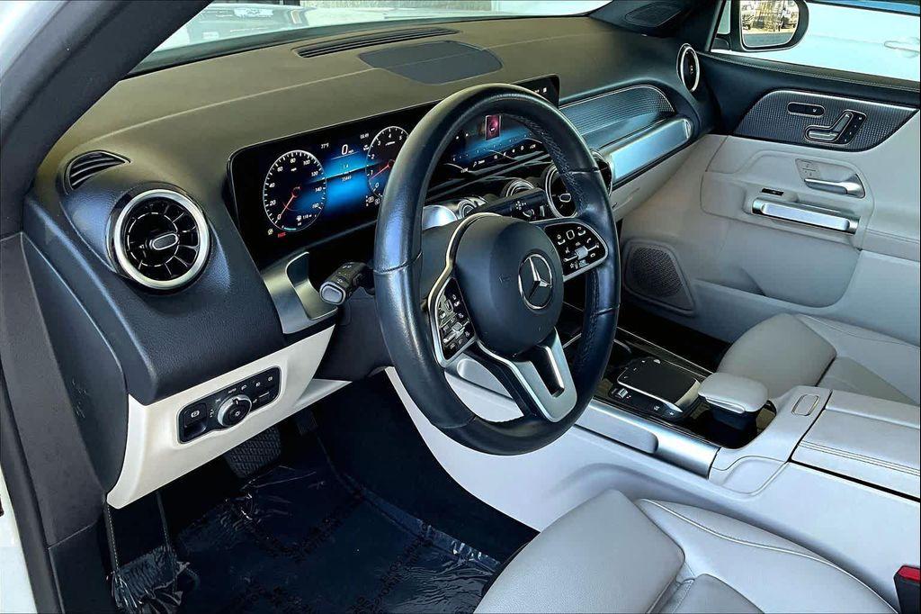 used 2023 Mercedes-Benz GLB 250 car, priced at $32,035