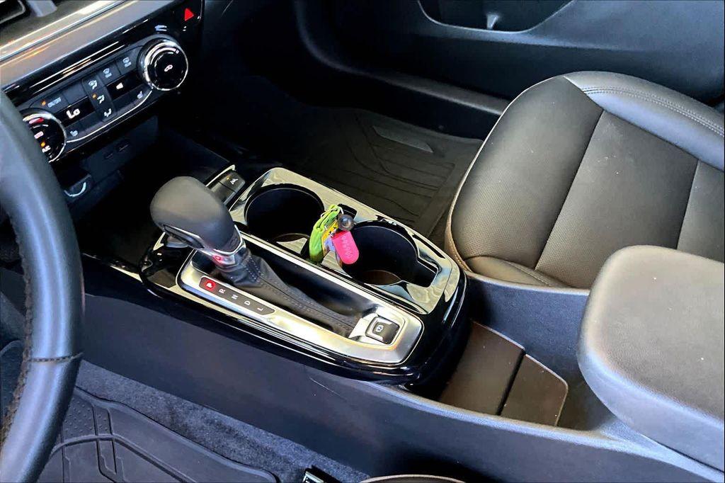 used 2024 Chevrolet Trax car, priced at $22,053