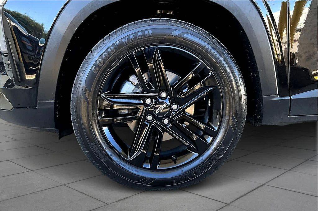used 2024 Chevrolet Trax car, priced at $22,053