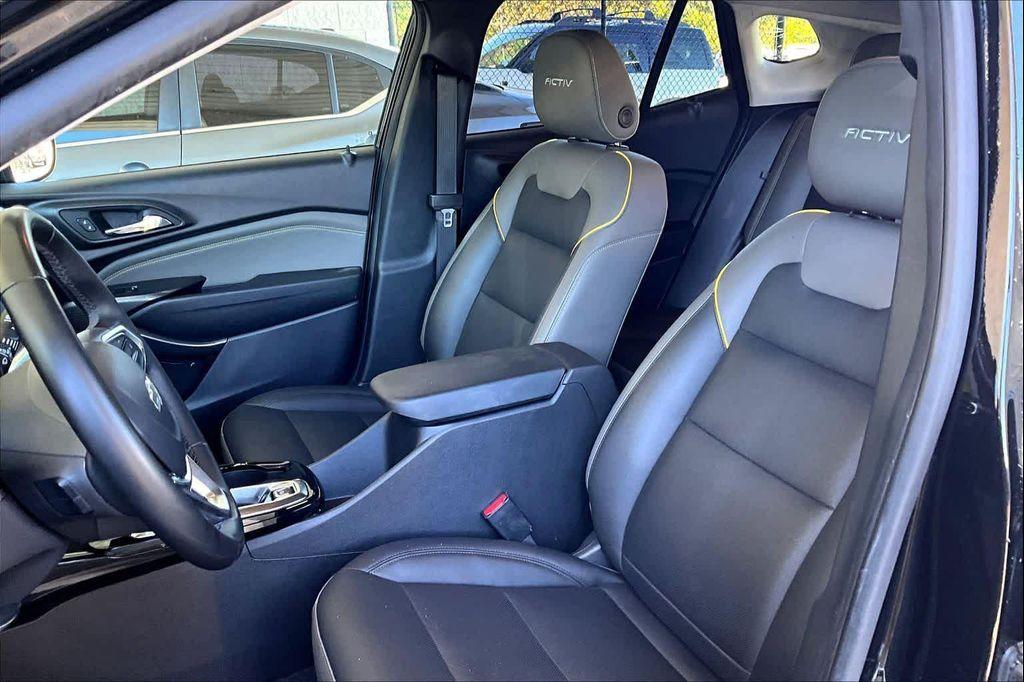 used 2024 Chevrolet Trax car, priced at $22,053