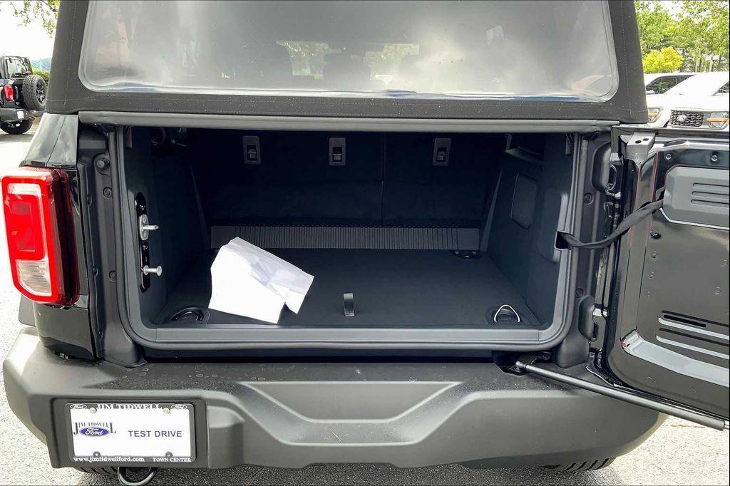 new 2025 Ford Bronco car, priced at $39,785