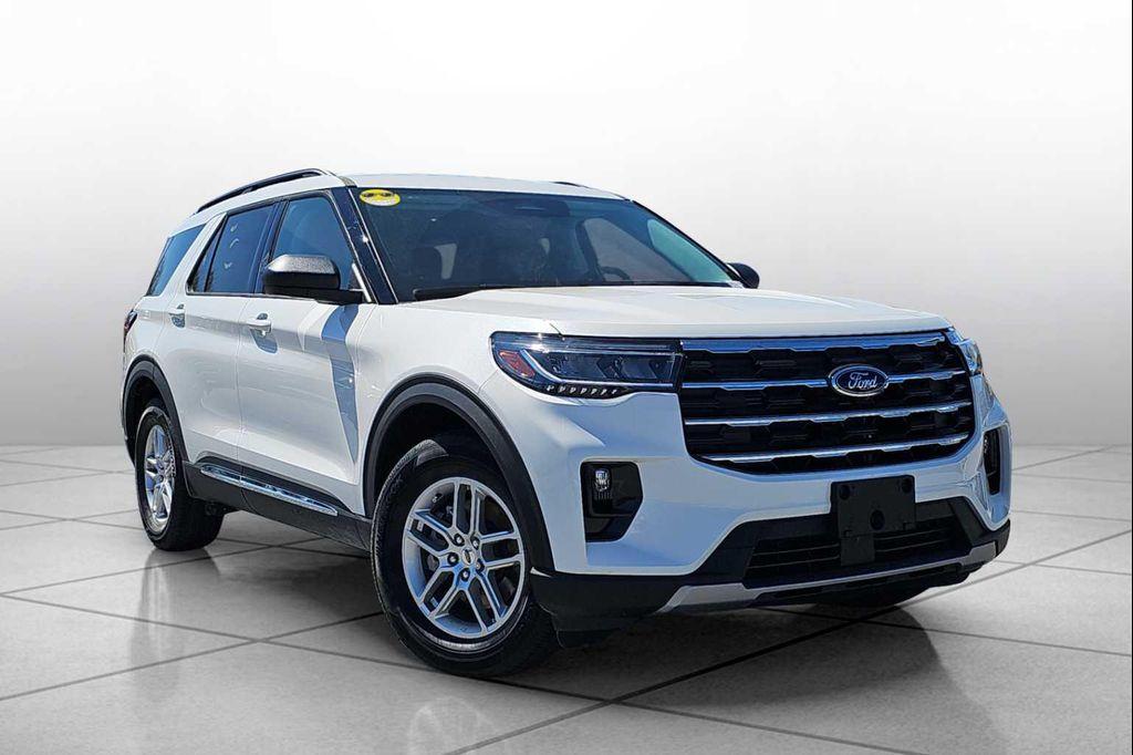 new 2025 Ford Explorer car, priced at $43,769