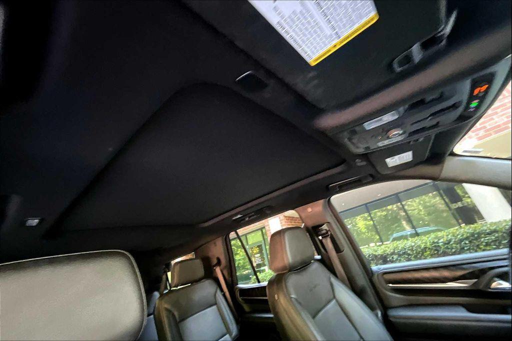used 2022 GMC Yukon car, priced at $50,910