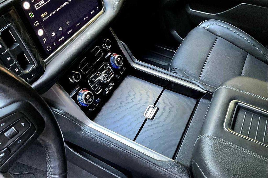 used 2022 GMC Yukon car, priced at $50,910