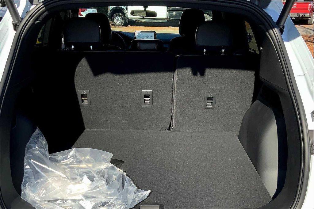 new 2025 Ford Escape car, priced at $33,900
