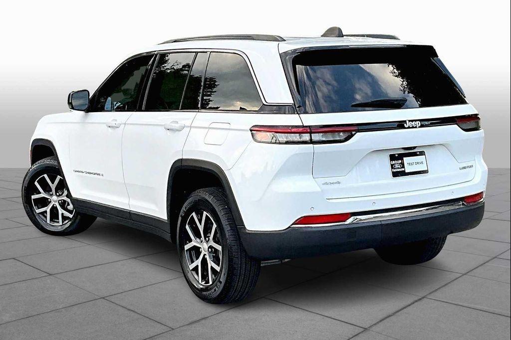 used 2024 Jeep Grand Cherokee car, priced at $36,700