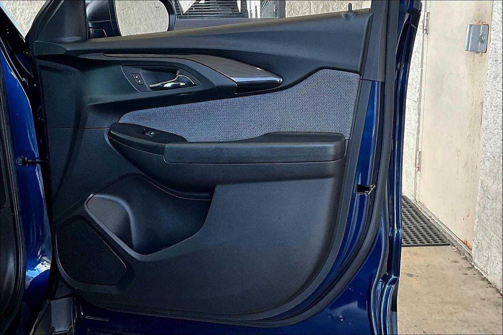 used 2023 Chevrolet TrailBlazer car, priced at $19,942