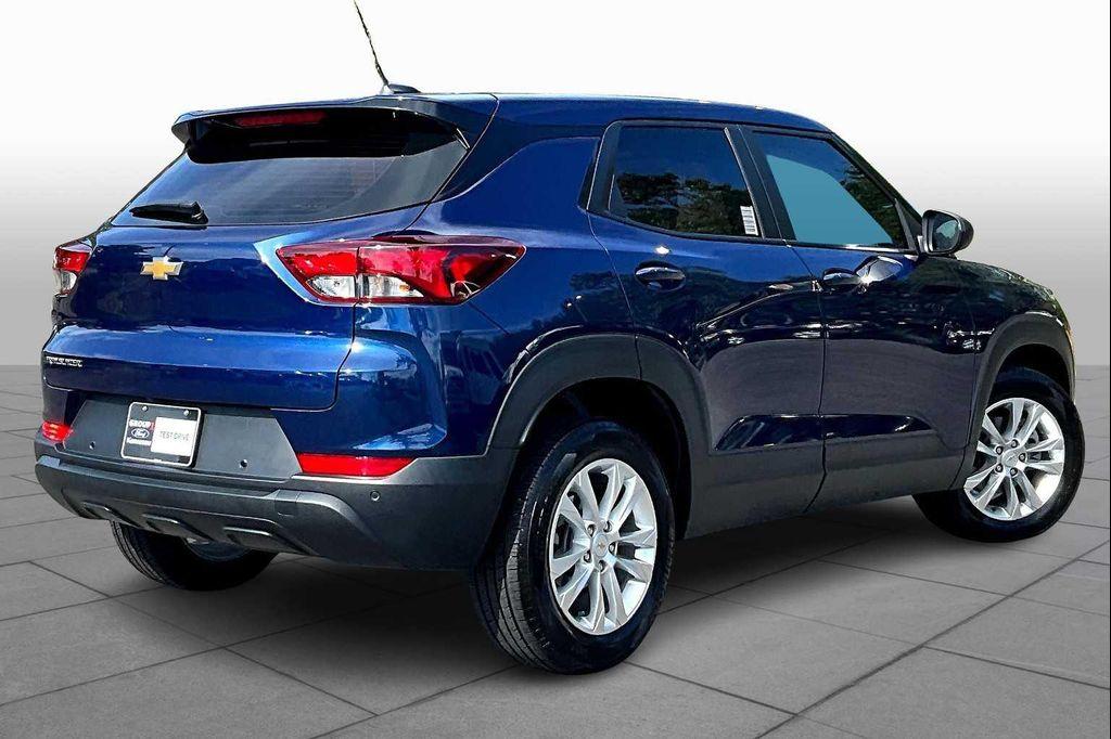 used 2023 Chevrolet TrailBlazer car, priced at $19,942