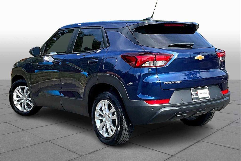 used 2023 Chevrolet TrailBlazer car, priced at $19,942