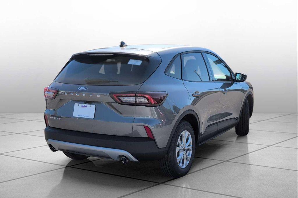 new 2026 Ford Escape car, priced at $33,185