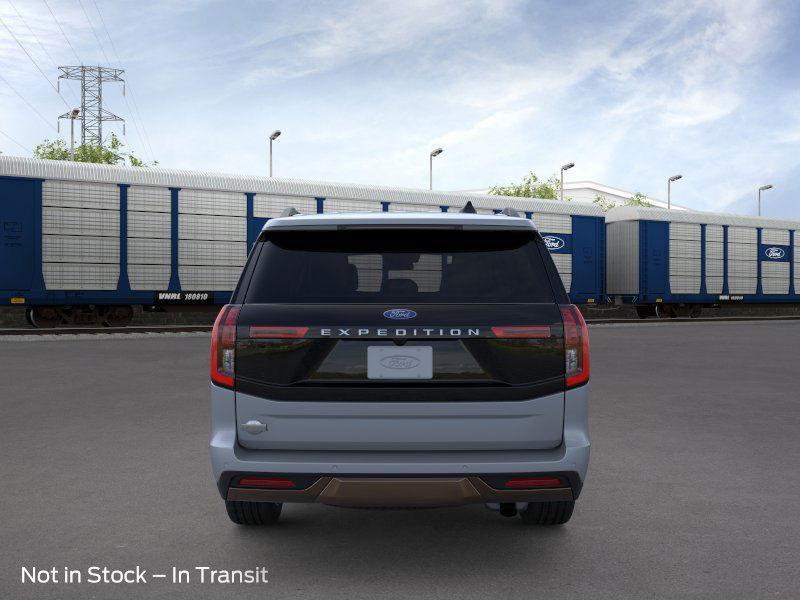 new 2025 Ford Expedition car, priced at $87,365