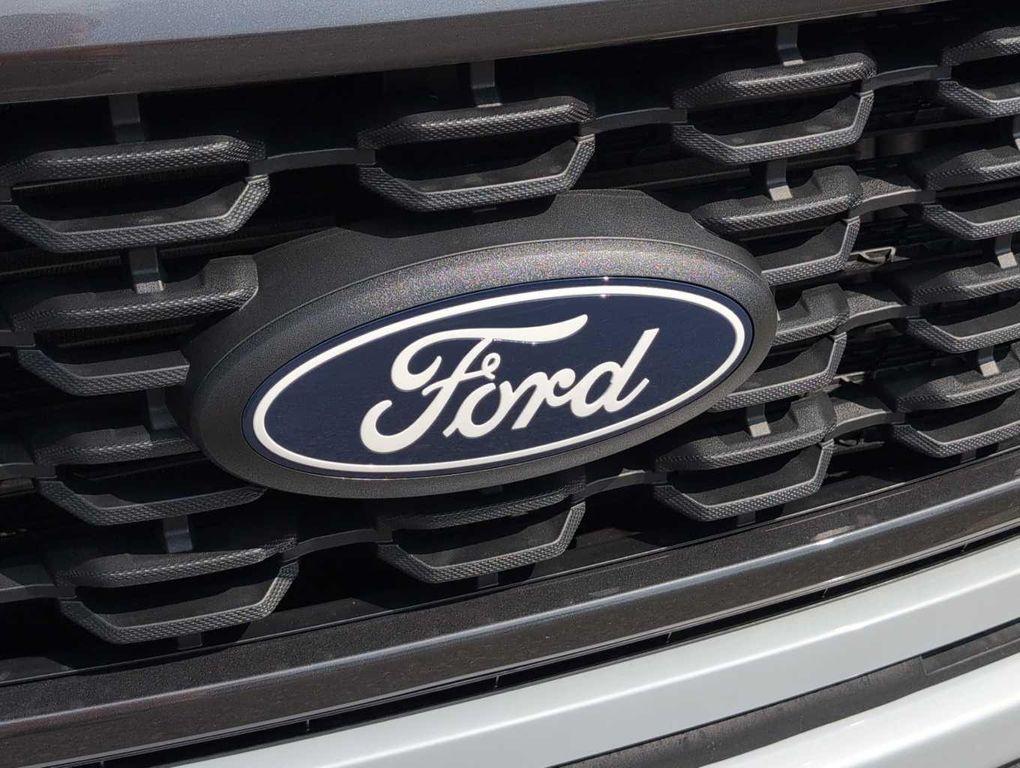 new 2025 Ford F-150 car, priced at $47,259