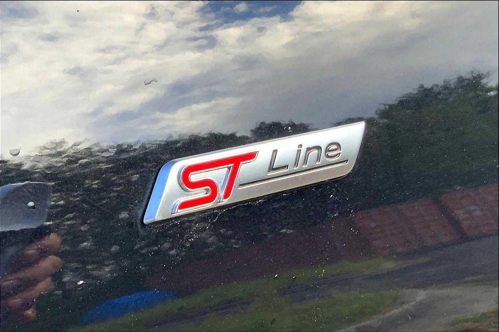 used 2024 Ford Escape car, priced at $32,020