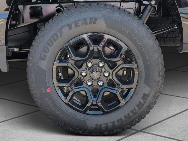 new 2025 Ford F-150 car, priced at $58,365
