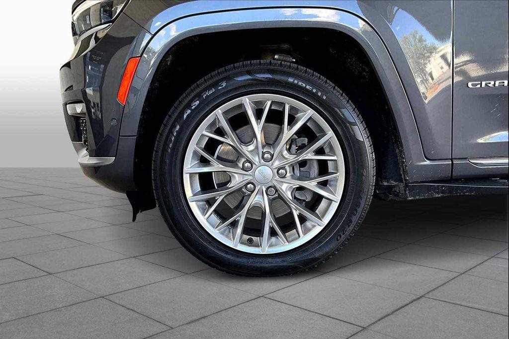used 2021 Jeep Grand Cherokee L car, priced at $34,873