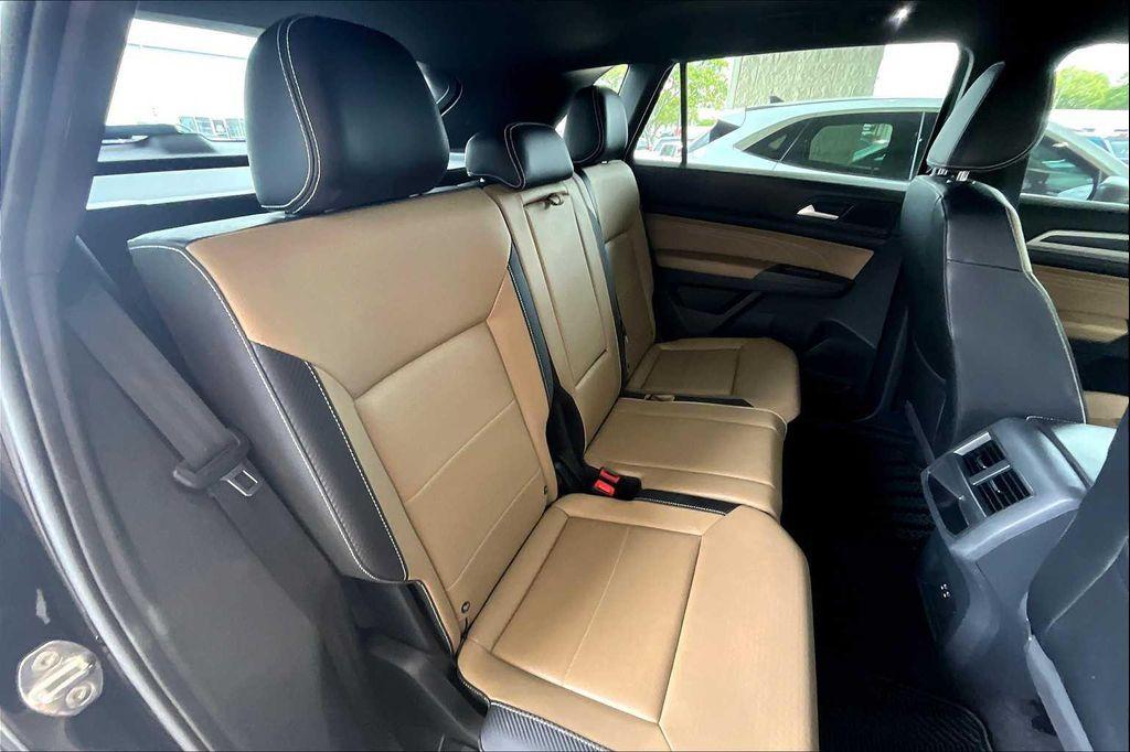 used 2022 Volkswagen Atlas Cross Sport car, priced at $22,999