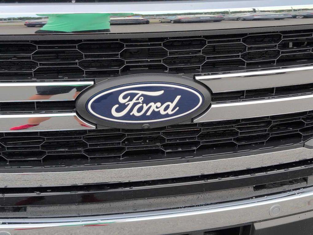 new 2025 Ford F-150 car, priced at $69,448