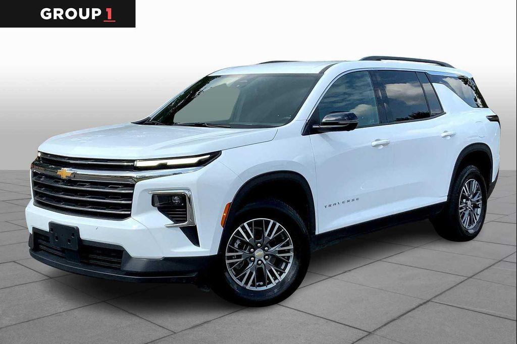 used 2024 Chevrolet Traverse car, priced at $36,113
