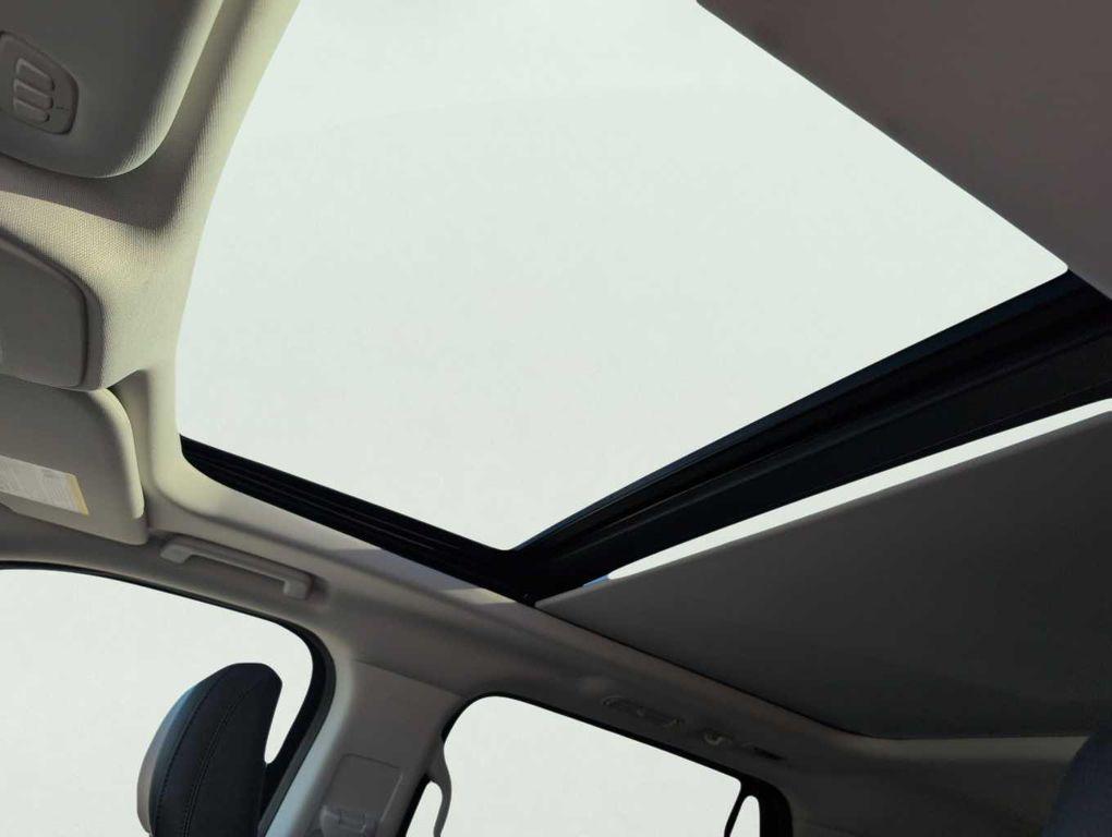 new 2025 Ford Expedition Max car, priced at $69,296