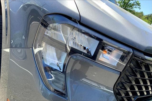 new 2025 Ford Maverick car, priced at $35,534