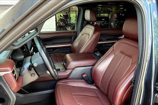 used 2024 Ford Expedition car, priced at $52,999