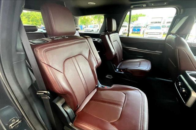 used 2024 Ford Expedition car, priced at $52,999