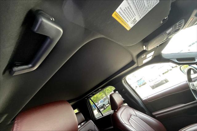 used 2024 Ford Expedition car, priced at $52,999
