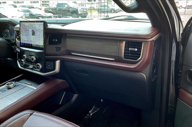 used 2024 Ford Expedition car, priced at $52,999