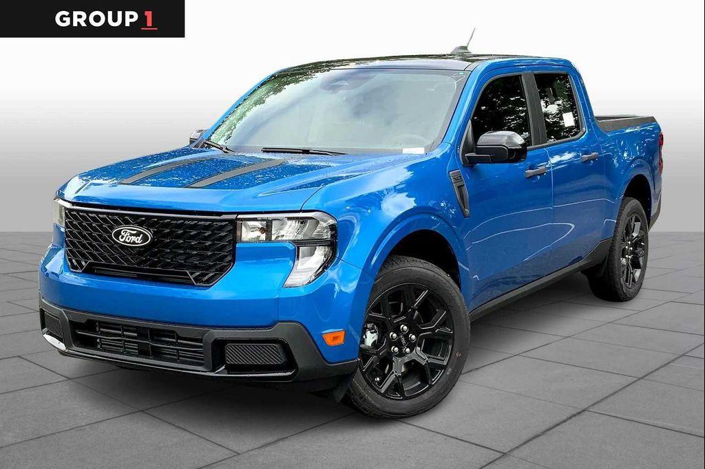 new 2025 Ford Maverick car, priced at $33,005