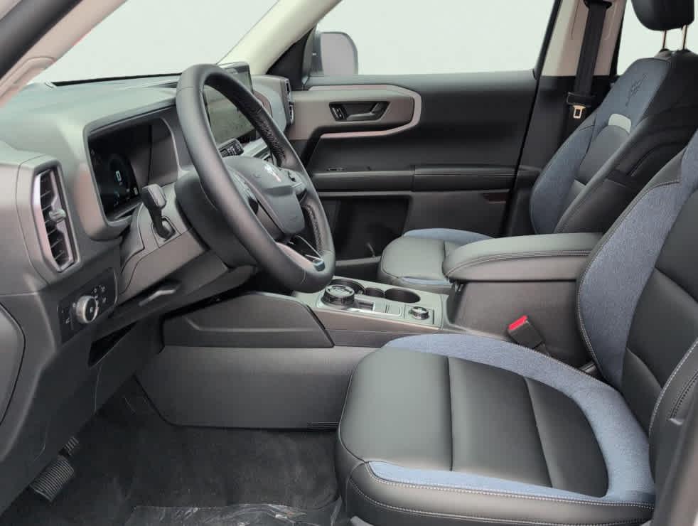 new 2025 Ford Bronco Sport car, priced at $39,271