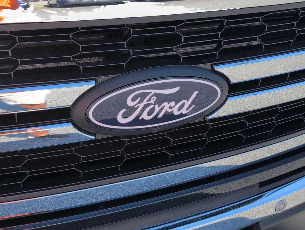 new 2025 Ford F-150 car, priced at $69,498