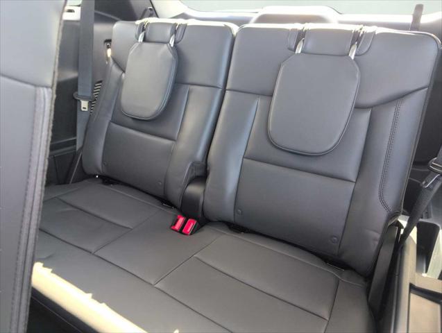 new 2025 Ford Explorer car, priced at $43,297