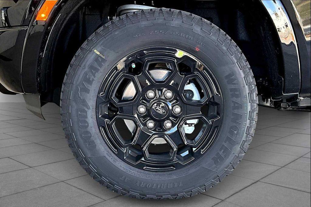 new 2025 Ford Ranger car, priced at $36,335