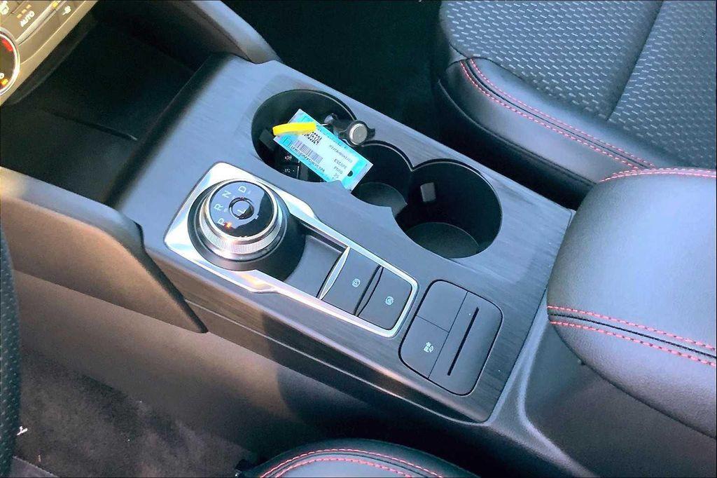 new 2025 Ford Escape car, priced at $32,900