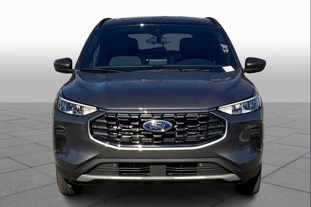 new 2025 Ford Escape car, priced at $32,900