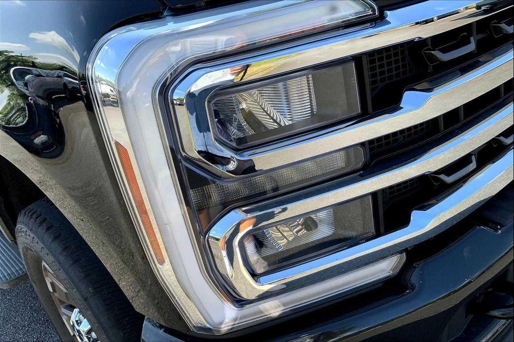 new 2025 Ford F-350 car, priced at $92,276