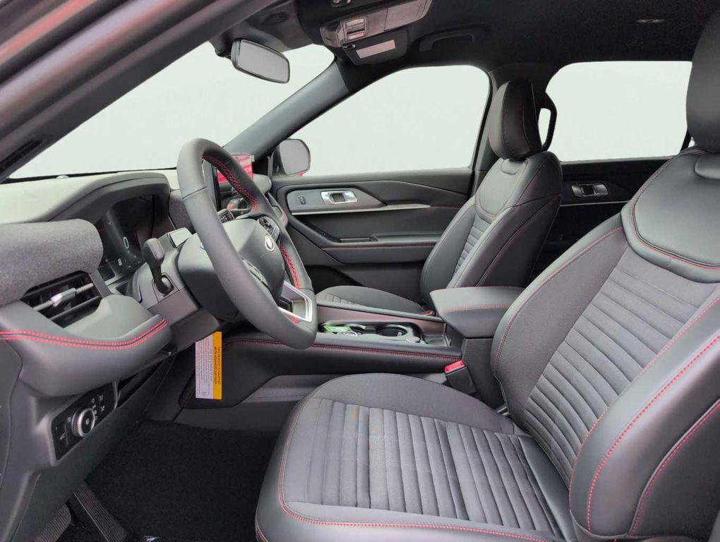 new 2025 Ford Explorer car, priced at $46,768