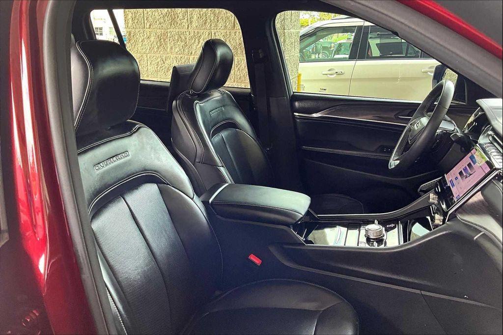 used 2023 Jeep Grand Cherokee L car, priced at $35,400