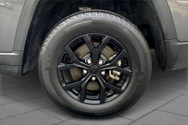 used 2024 Jeep Grand Cherokee L car, priced at $36,450